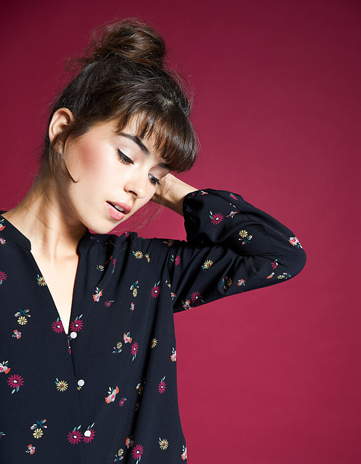Top I.Code mit Blumen-1