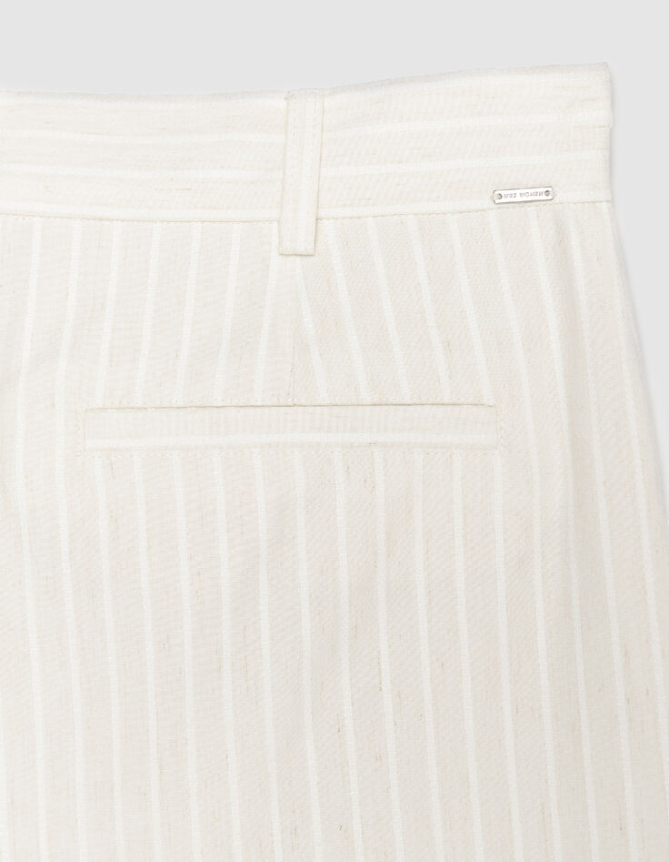 Wei&szlig;e Damen Hose mit weitem Bein im Nadelstreifenmuster-9