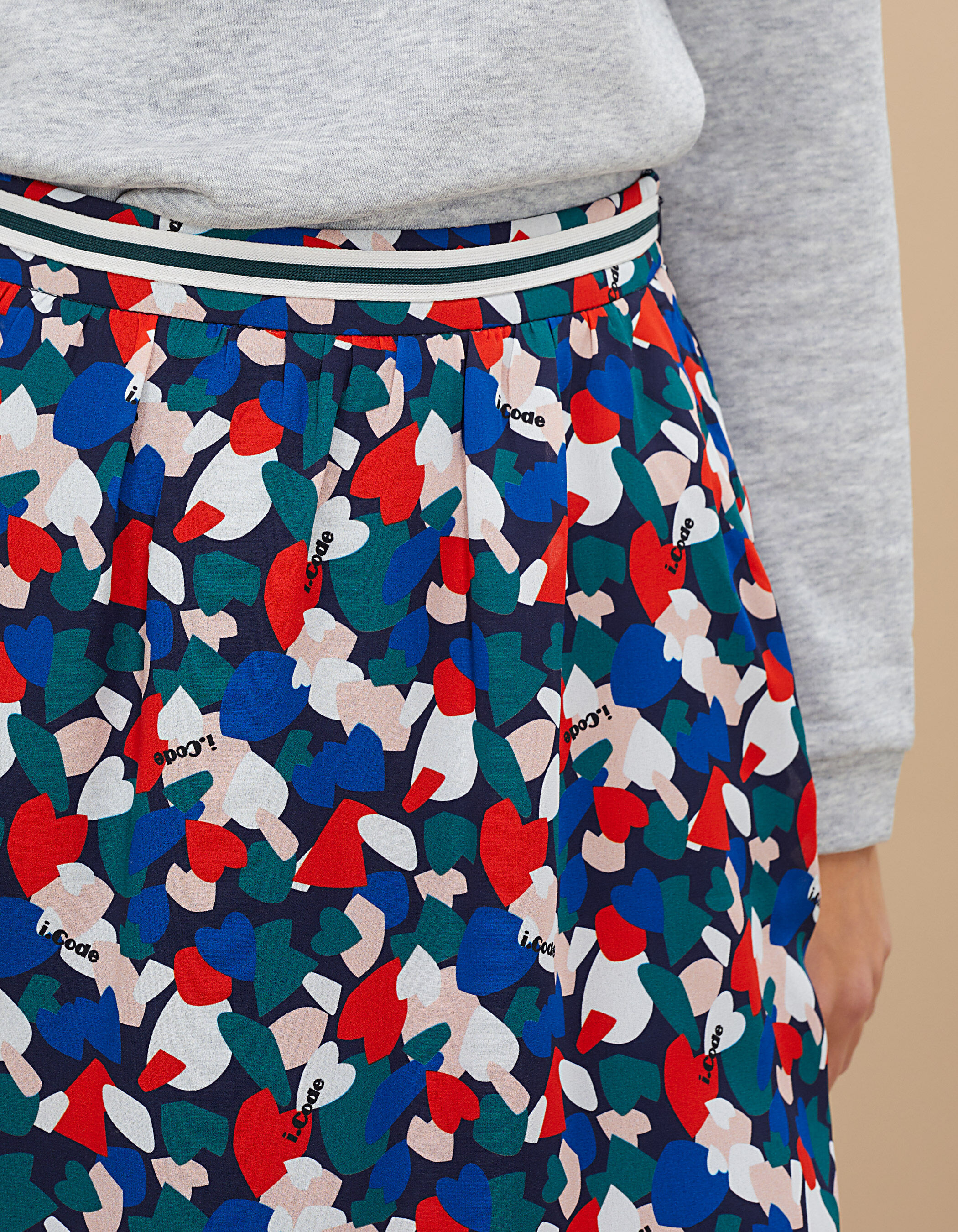 I.Code navy skirt with graphic heart print