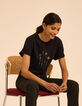 Camiseta manga corta negra flores I.Code-1