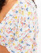 Top azul cielo estampado margaritas I.Code-4