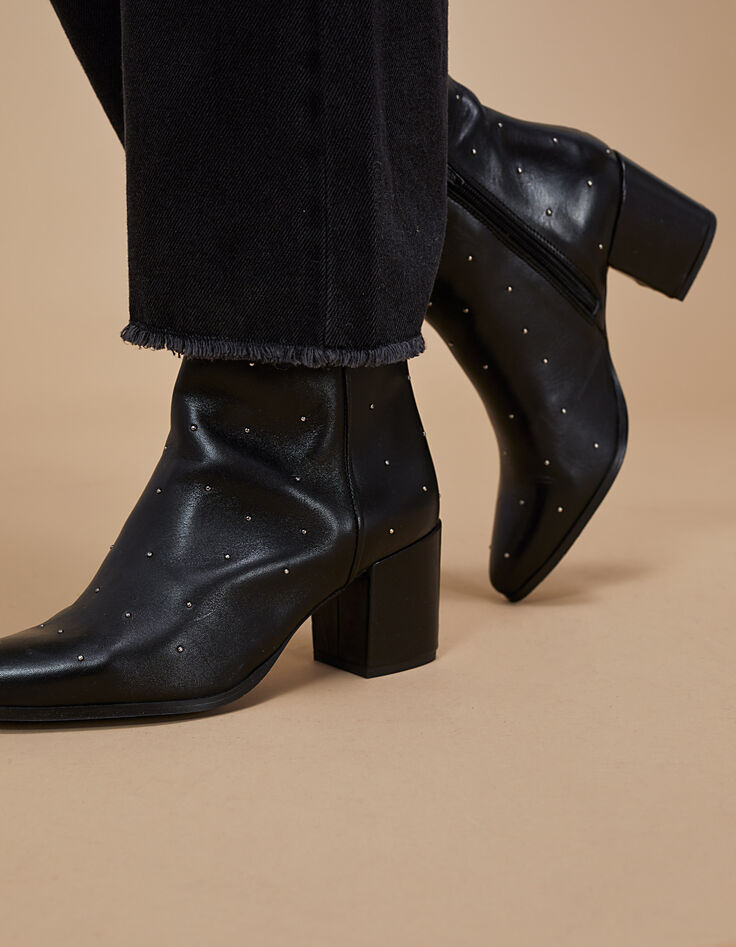 Boots noirs cuir lisse clouté I.Code-1