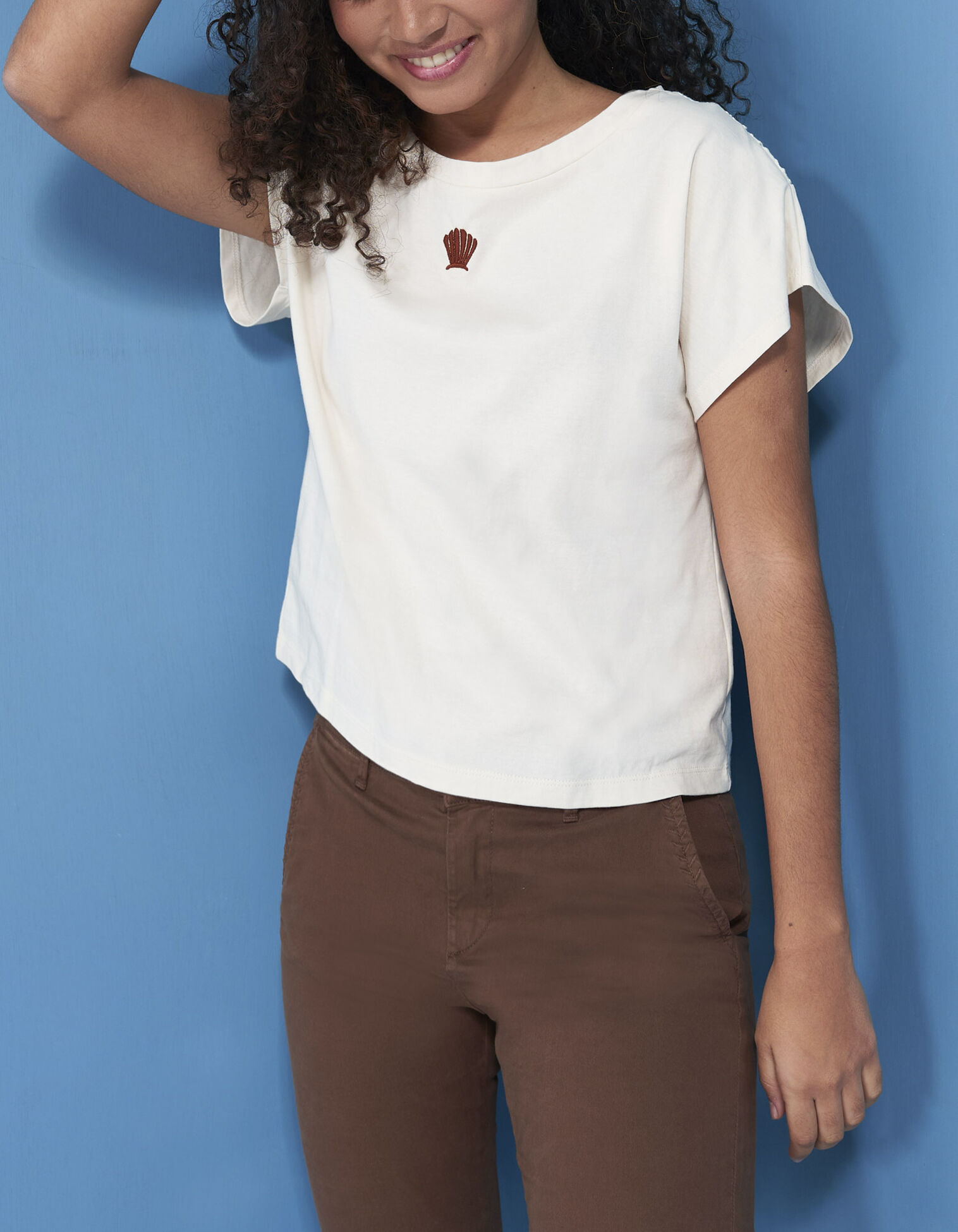 T shirt avec 2025 dentelle dans le dos