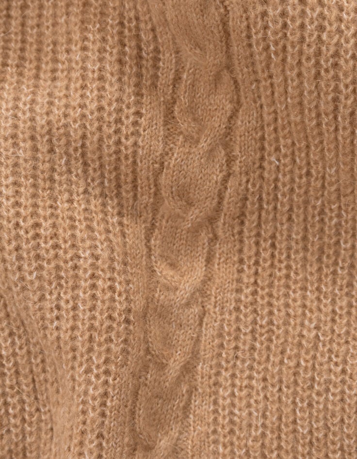 Ecru mouwloos vest details kabelbreiwerk I.Code-8 Ecru mouwloos vest details kabelbreiwerk I.Code-8