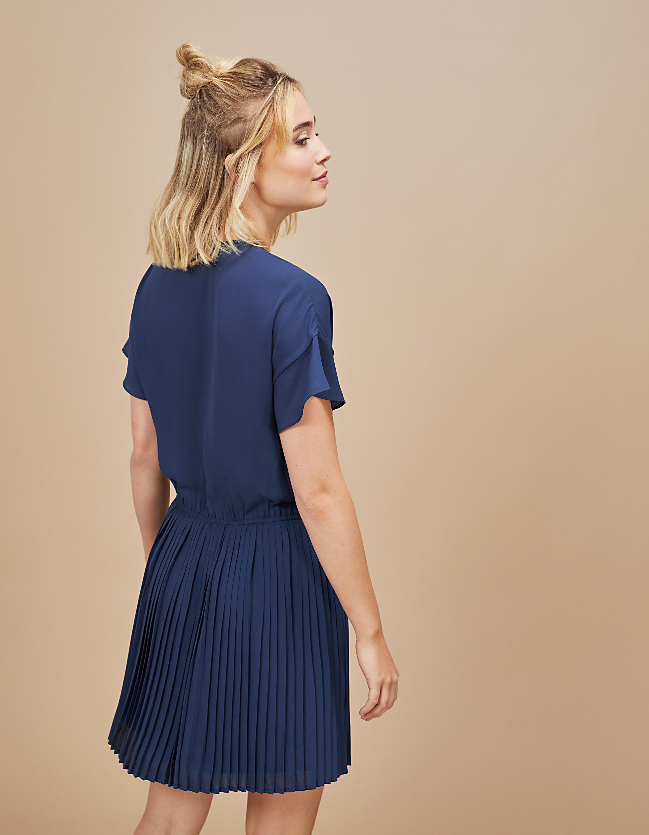 Robe avec online bas plissé