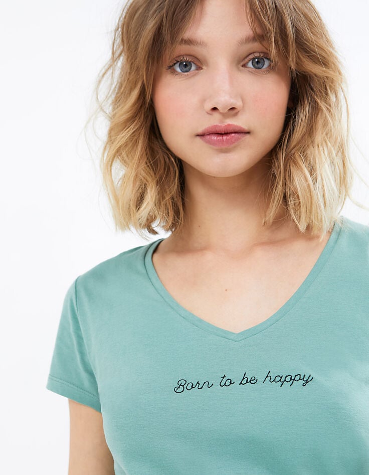 Mandelgrünes T-Shirt mit gesticktem Schriftzug I.Code-1 Mandelgrünes T-Shirt mit gesticktem Schriftzug I.Code-1