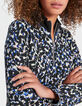 Schwarzes Kleid mit Fleckenprint und Troyerkragen I.Code -1