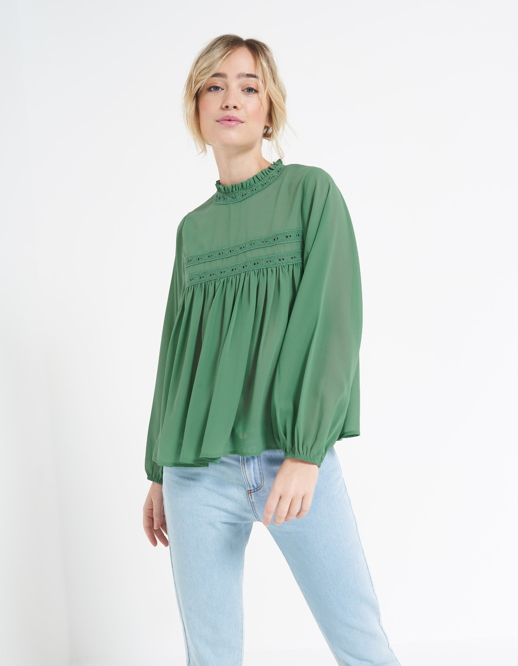 Pull discount col victorien