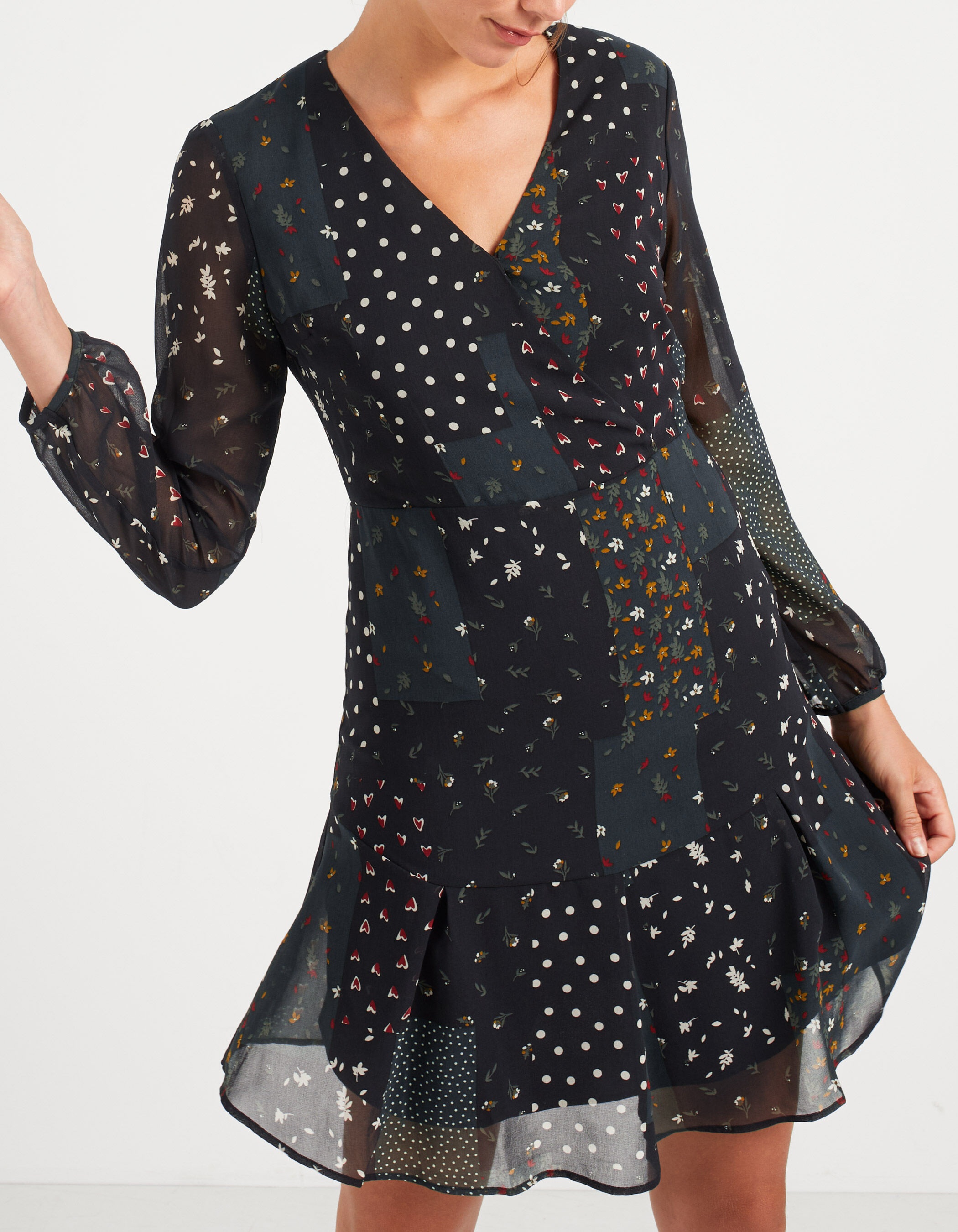 Robe noire hotsell i code