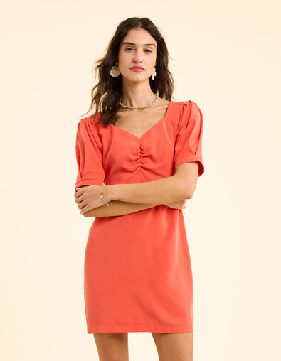 Robe courte rouge décolleté cœur I.Code