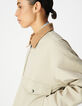Beigefarbene Jacke in &Uuml;bergr&ouml;&szlig;e mit Samt-Details f&uuml;r Damen-5