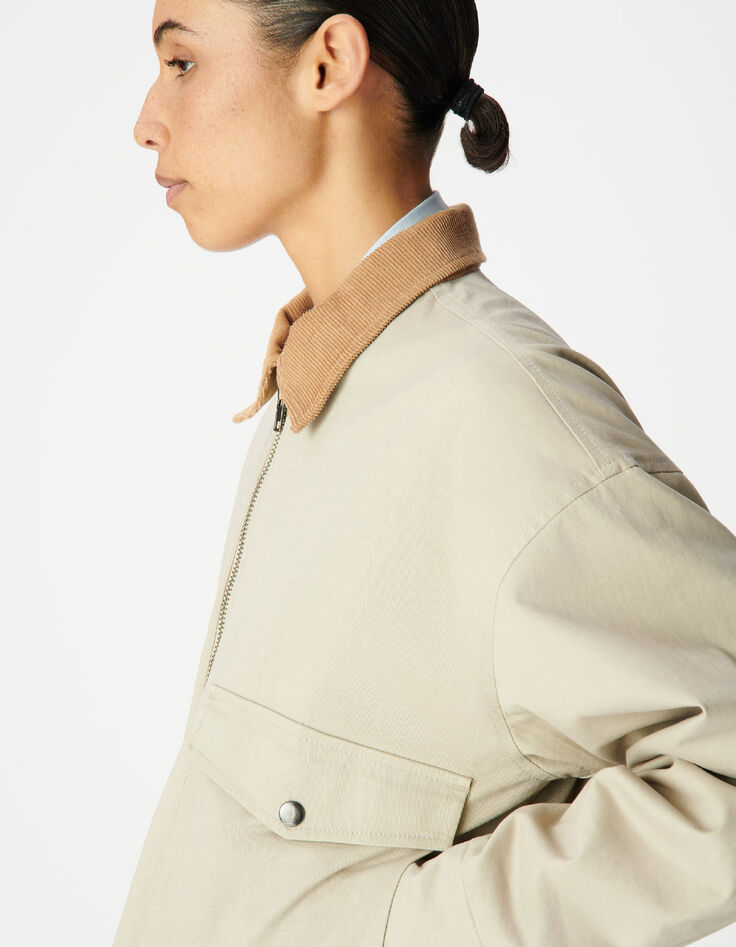 Beigefarbene Jacke in &Uuml;bergr&ouml;&szlig;e mit Samt-Details f&uuml;r Damen-5