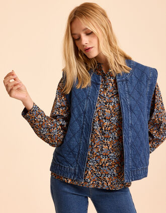 I.Code blue quilted denim sleeveless jacket
