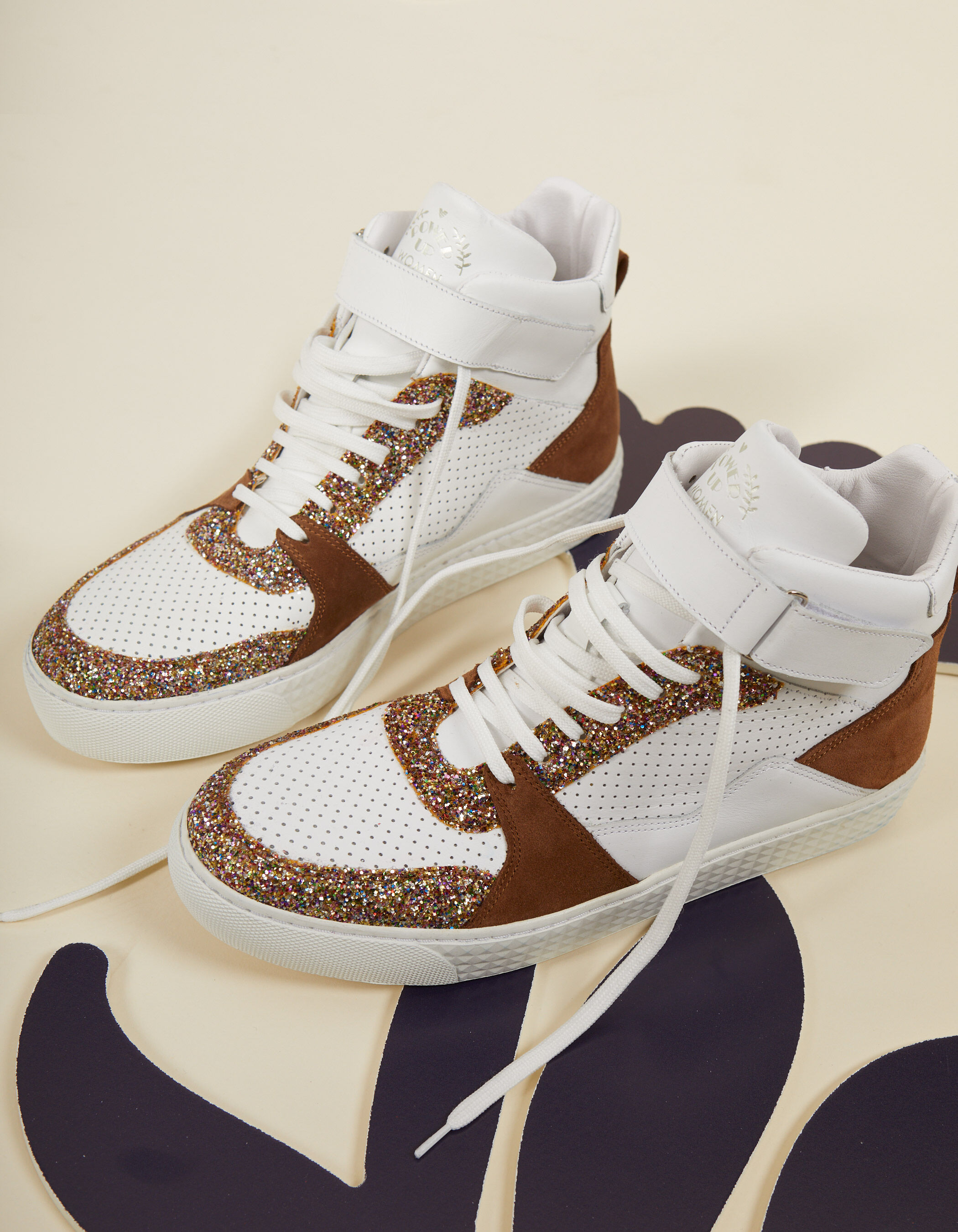 Zapatillas altas de lentejuelas marrones y blancas I.Code