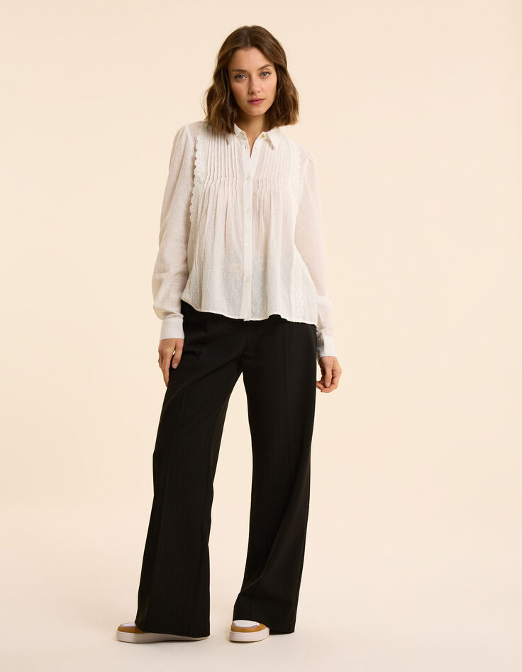 Witte hemdblouse frontje plooien en broderie anglaise-3